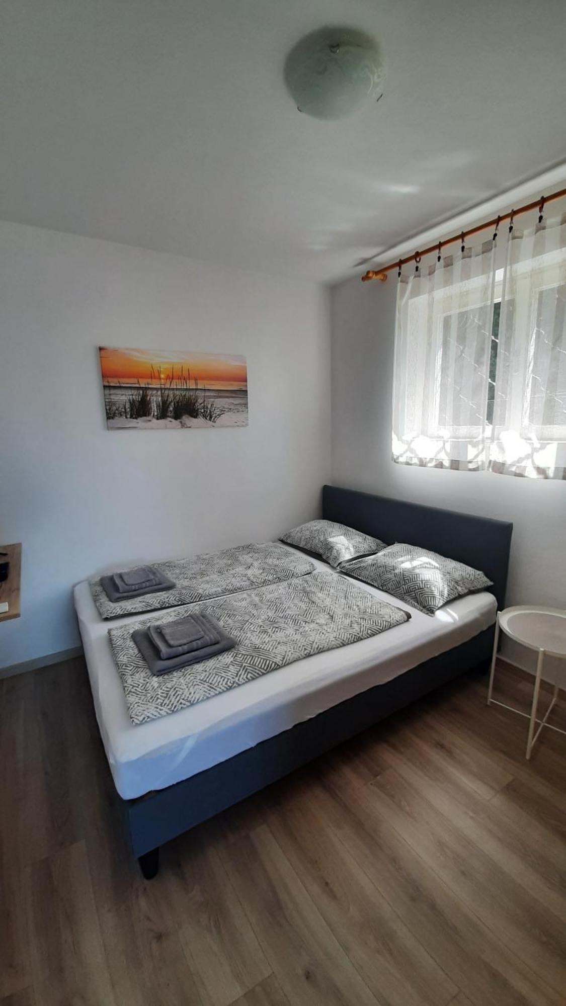 Apartma Niko ไพราน ภายนอก รูปภาพ