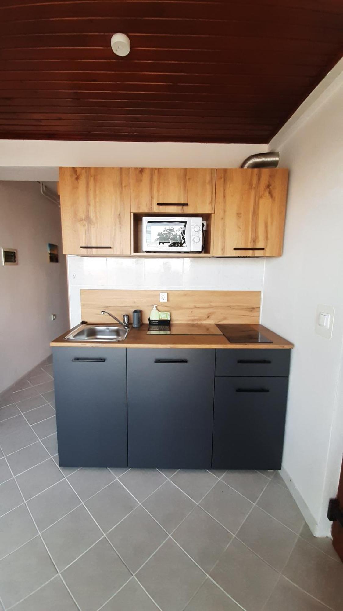 Apartma Niko ไพราน ภายนอก รูปภาพ